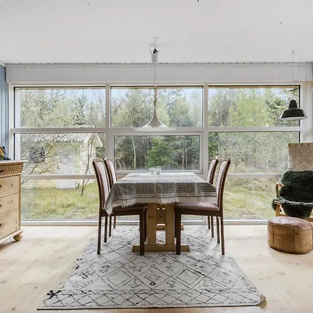 Schönes Haus Mit 2 Schlafzimmern In Ferienhaus Fjerritslev